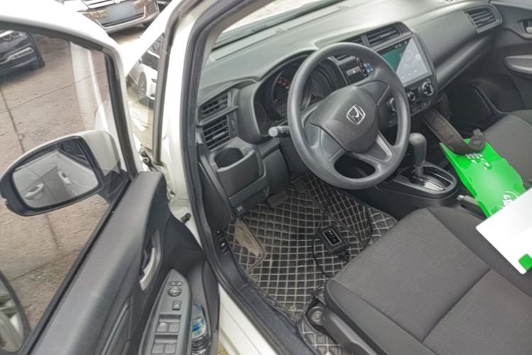 Used Honda Fit 2018 1.5L CVT Comfort Version Driver Seat