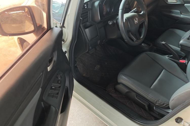 Used Honda Fit 2018 1.5L CVT Comfort Version Driver Seat
