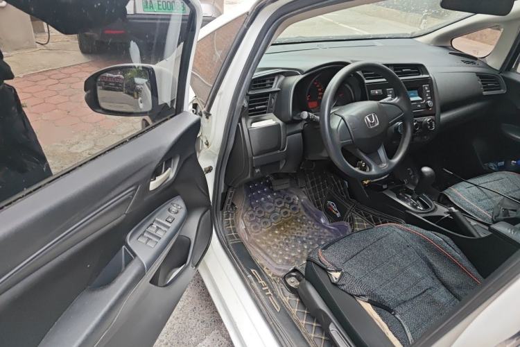 Used Honda Fit 2018 1.5L CVT Comfort Sunroof Version Driver Seat