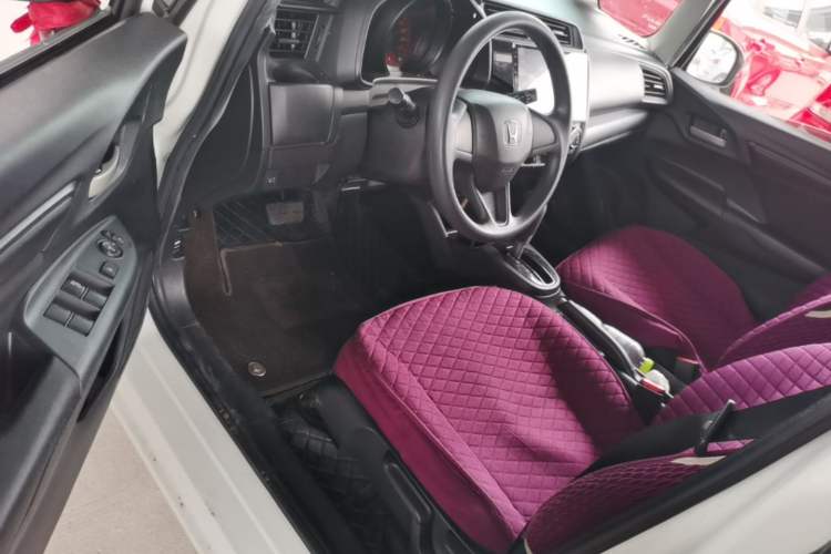 Used Honda Fit 2018 1.5L CVT Comfort Version Driver Seat
