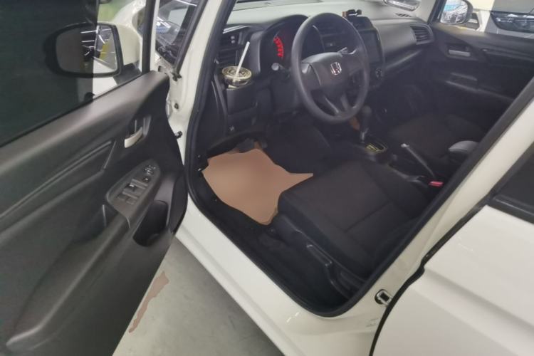 Used Honda Fit 2018 1.5L CVT Comfort Version Driver Seat