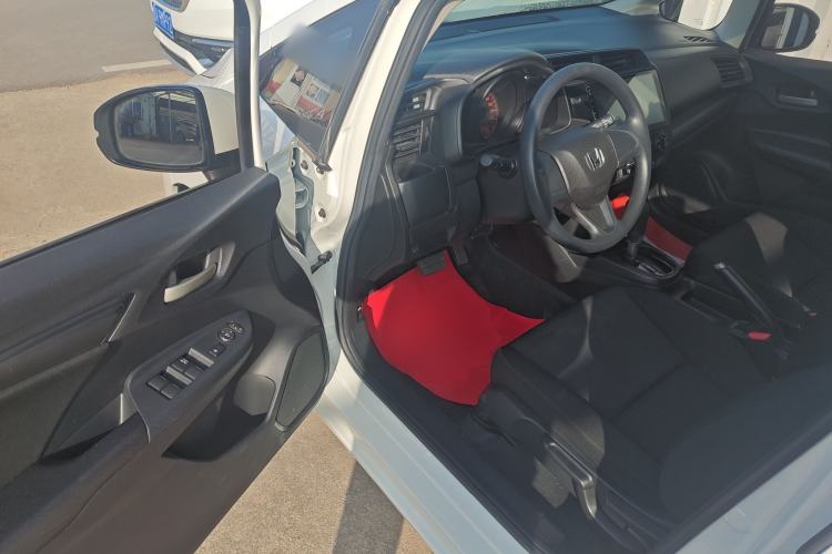 Used Honda Fit 2018 1.5L CVT Comfort Sunroof Version Driver Seat