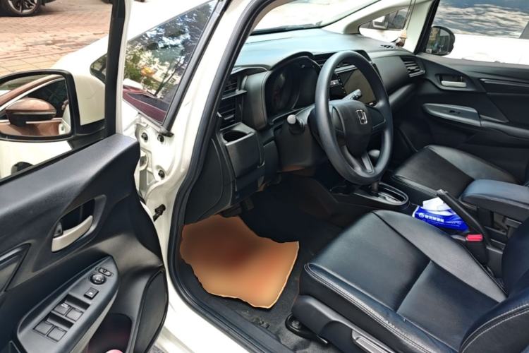 Used Honda Fit 2018 1.5L CVT Comfort Version Driver Seat
