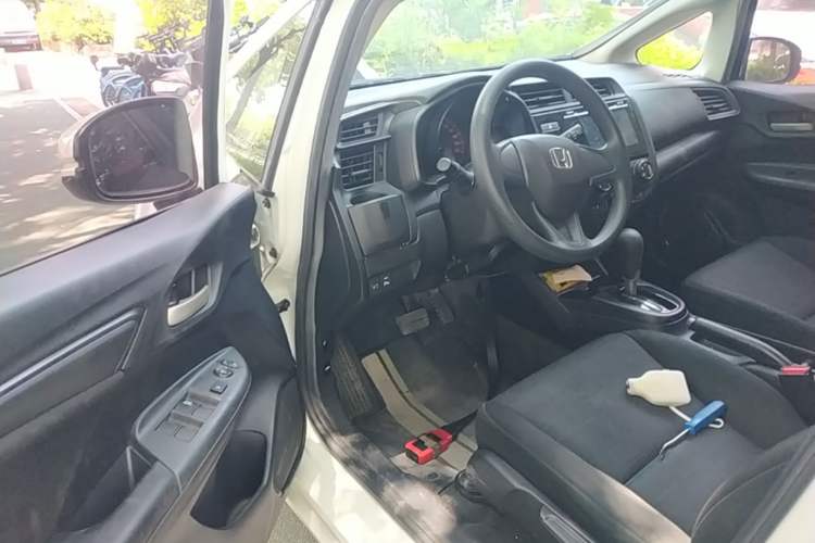 Used Honda Fit 2018 1.5L CVT Comfort Version Driver Seat