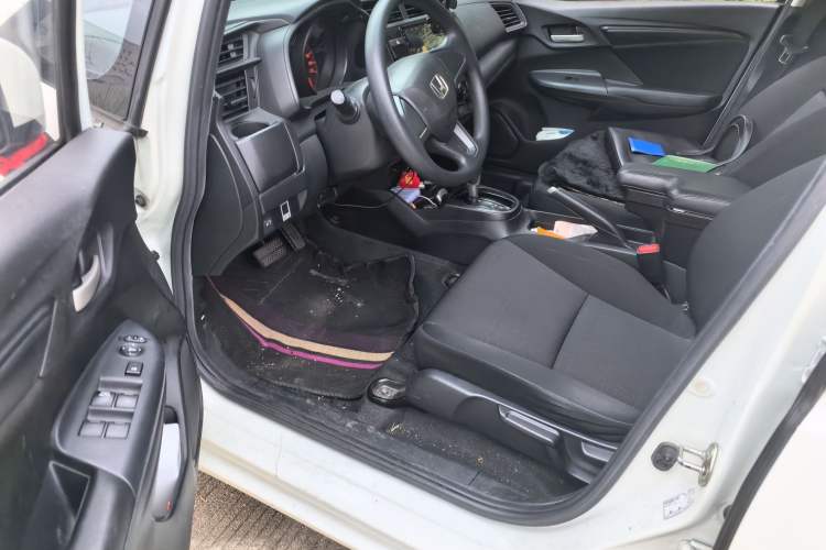 Used Honda Fit 2018 1.5L CVT Comfort Version Driver Seat