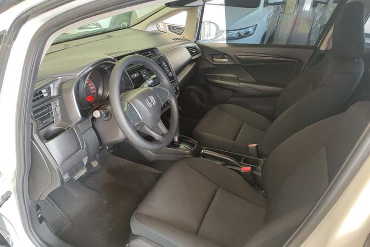 Used Honda Fit 2018 1.5L CVT Comfort Version Driver Seat
