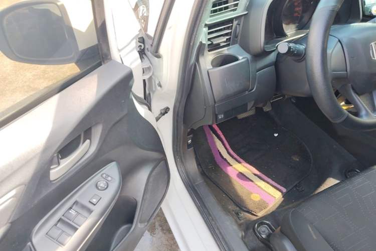 Used Honda Fit 2018 1.5L CVT Comfort Version Driver Seat