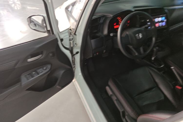 Used Honda Fit 2018 1.5L CVT Comfort Sunroof Version Driver Seat