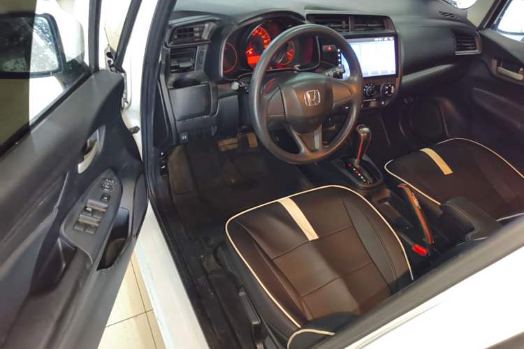 Used Honda Fit 2018 1.5L CVT Comfort Version Driver Seat