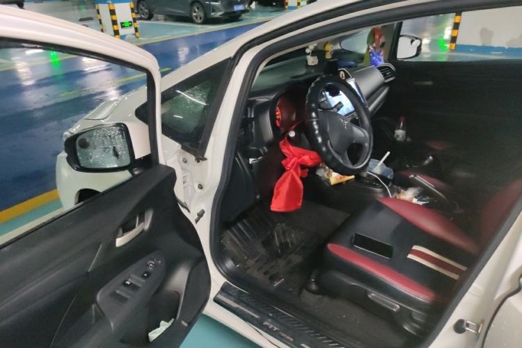 Used Honda Fit 2018 1.5L CVT Comfort Sunroof Version Driver Seat