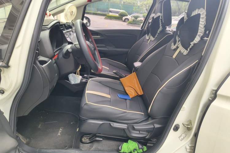 Used Honda Fit 2018 1.5L CVT Comfort Version Driver Seat