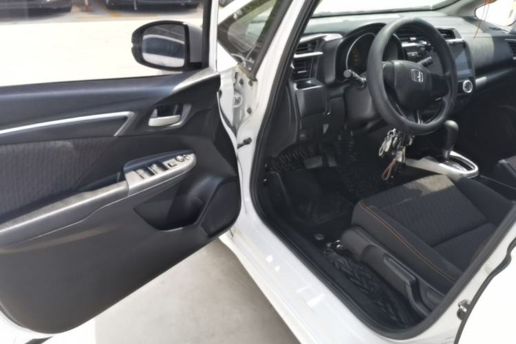 Used Honda Fit 2018 1.5L CVT Trendy Sports Edition Driver Seat