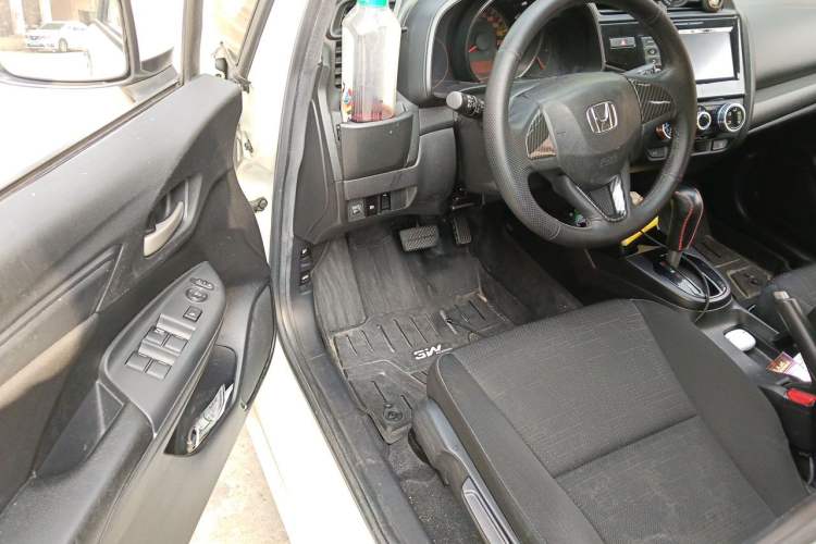 Used Honda Fit 2018 1.5L CVT Comfort Version Driver Seat