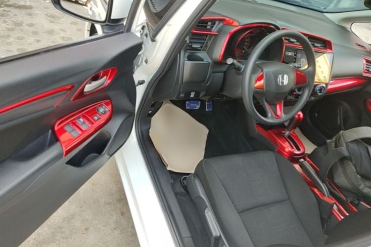 Used Honda Fit 2018 1.5L CVT Comfort Sunroof Version Driver Seat