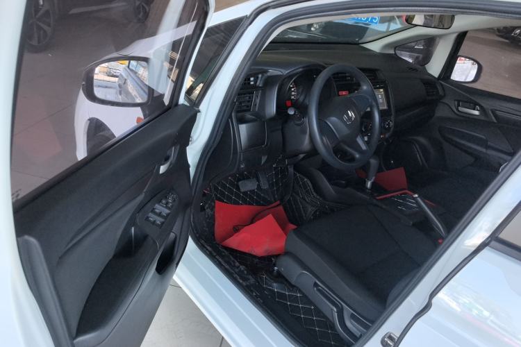 Used Honda Fit 2018 1.5L CVT Comfort Version Driver Seat