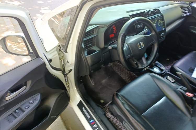 Used Honda Fit 2018 1.5L CVT Comfort Version Driver Seat