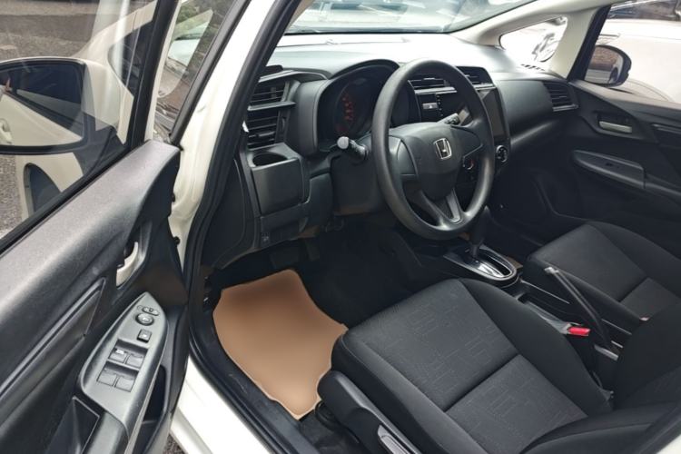 Used Honda Fit 2018 1.5L CVT Comfort Version Driver Seat