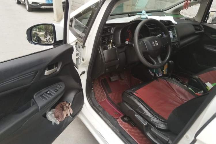 Used Honda Fit 2018 1.5L CVT Comfort Version Driver Seat