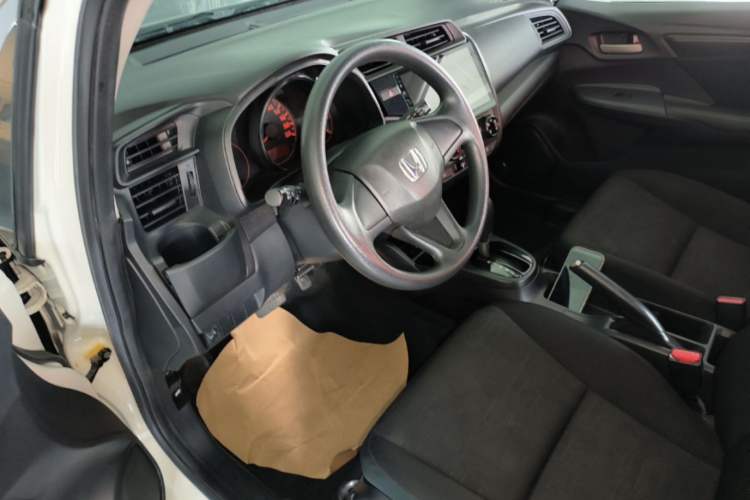 Used Honda Fit 2018 1.5L CVT Comfort Sunroof Version Driver Seat
