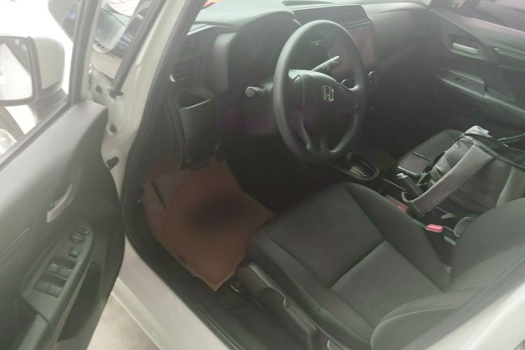 Used Honda Fit 2018 1.5L CVT Comfort Sunroof Version Driver Seat