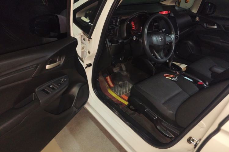 Used Honda Fit 2018 1.5L CVT Comfort Version Driver Seat