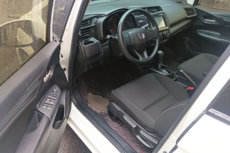 Used Honda Fit 2018 1.5L CVT Comfort Version Driver Seat