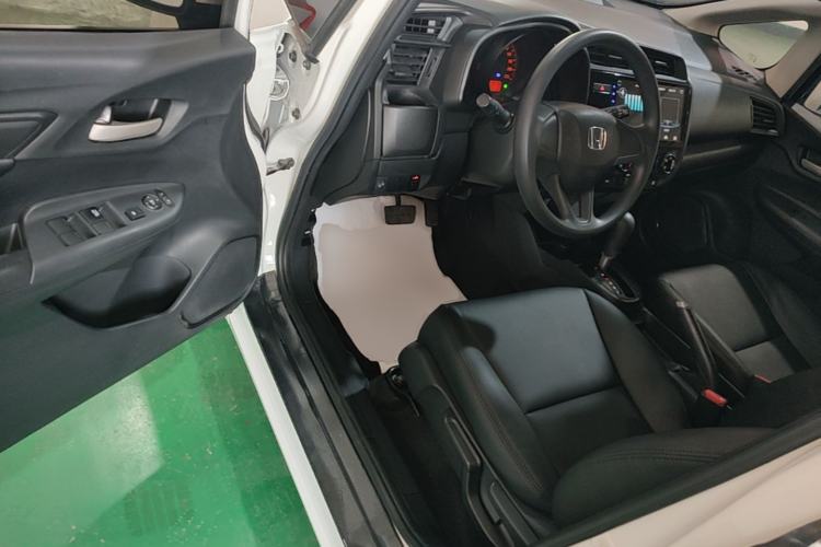 Used Honda Fit 2018 1.5L CVT Comfort Version Driver Seat