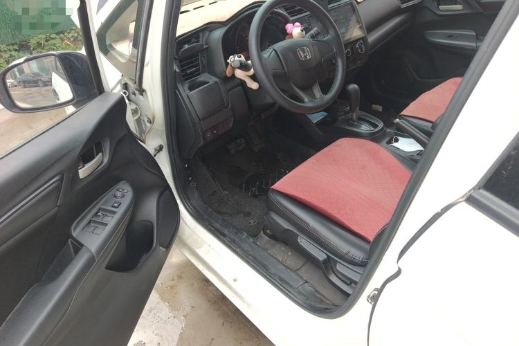 Used Honda Fit 2018 1.5L CVT Comfort Sunroof Version Driver Seat