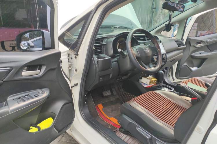 Used Honda Fit 2018 1.5L CVT Comfort Version Driver Seat
