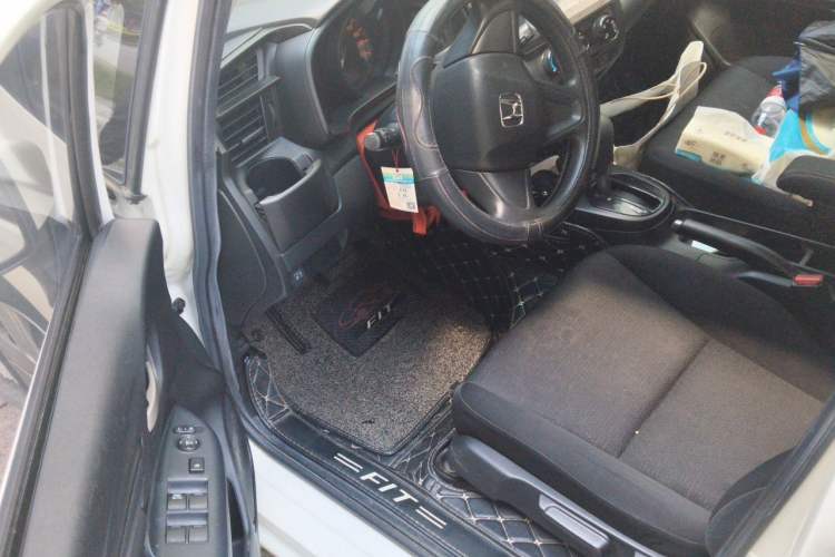 Used Honda Fit 2018 1.5L CVT Comfort Version Driver Seat