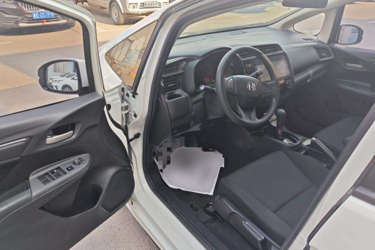 Used Honda Fit 2018 1.5L CVT Comfort Sunroof Version Driver Seat