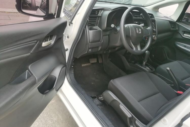Used Honda Fit 2018 1.5L CVT Comfort Version Driver Seat