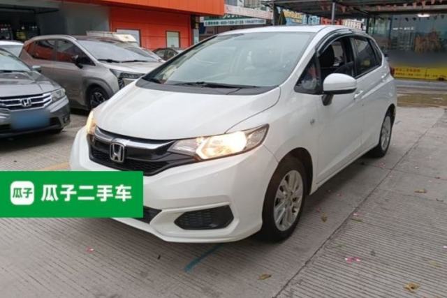 Used Honda Fit 2018 1.5L CVT Comfort Sunroof Version