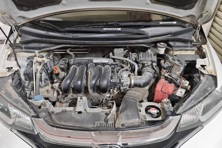 Used Honda Fit 2018 1.5L CVT Trendy Sports Edition Engine Bay