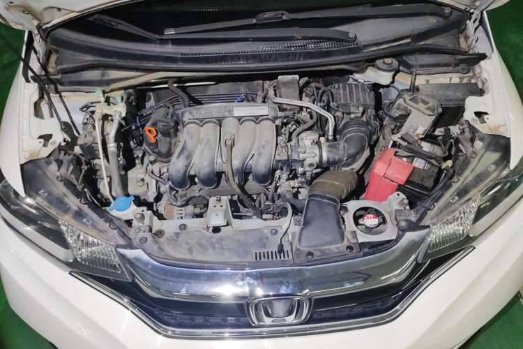 Used Honda Fit 2018 1.5L CVT Trendy Run+ Edition Engine Bay