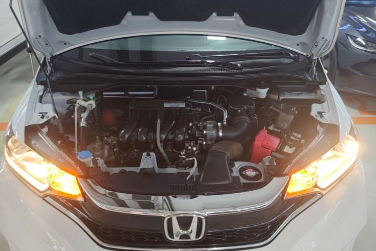 Used Honda Fit 2018 1.5L CVT Trendy Sports Edition Engine Bay