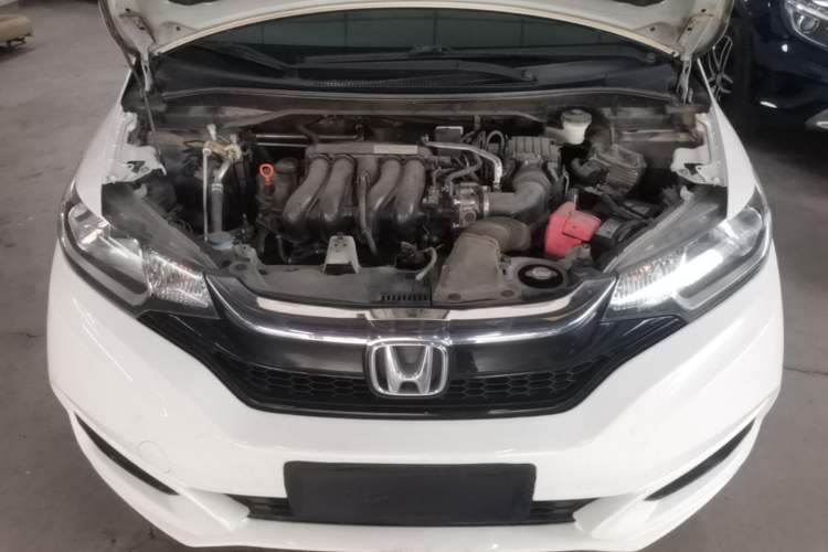 Used Honda Fit 2018 1.5L CVT Comfort Sunroof Version Engine Bay