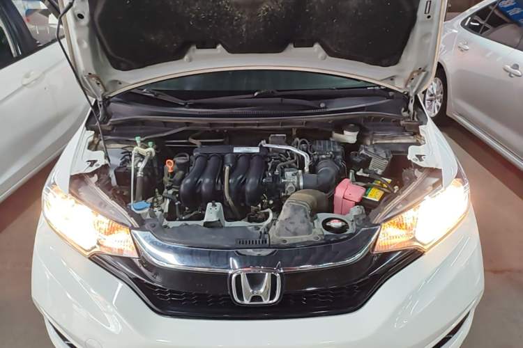 Used Honda Fit 2018 1.5L CVT Comfort Version Engine Bay