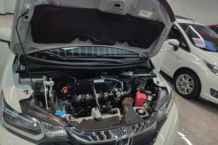 Used Honda Fit 2018 1.5L CVT Comfort Version Engine Bay