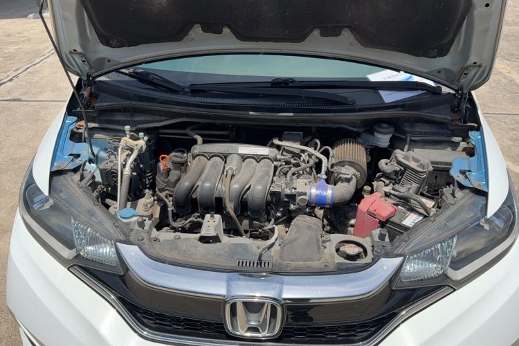 Used Honda Fit 2018 1.5L CVT Trendy Run+ Edition Engine Bay