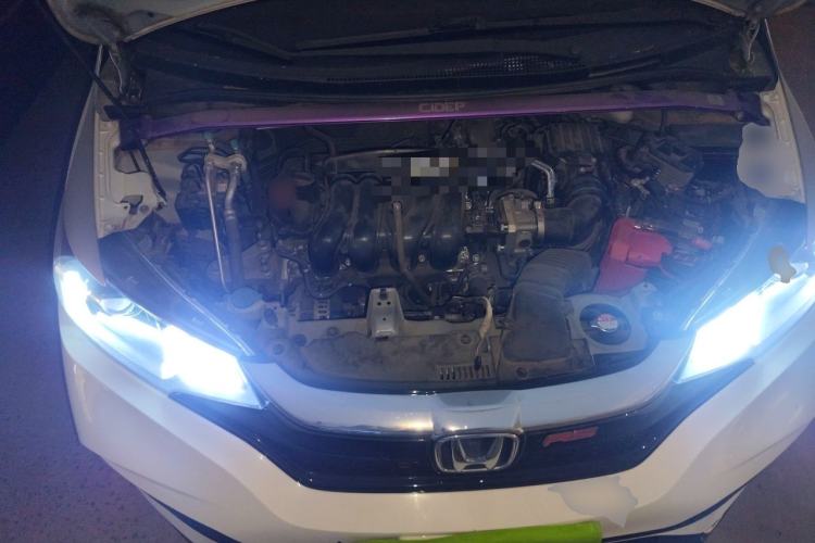 Used Honda Fit 2018 1.5L Manual Comfort Version Engine Bay
