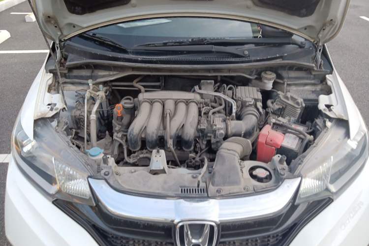Used Honda Fit 2018 1.5L CVT Comfort Sunroof Version Engine Bay