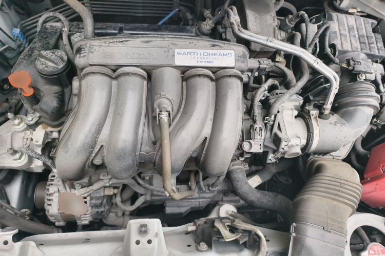 Used Honda Fit 2018 1.5L Manual Comfort Version Engine Bay
