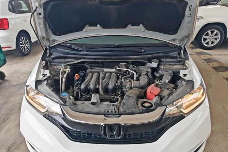 Used Honda Fit 2018 1.5L CVT Comfort Sunroof Version Engine Bay