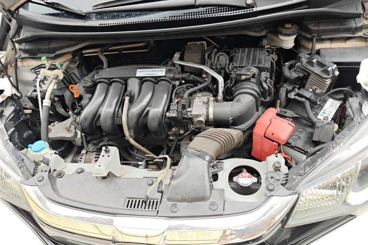 Used Honda Fit 2018 1.5L CVT Comfort Sunroof Version Engine Bay
