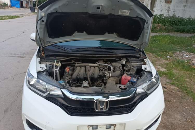Used Honda Fit 2018 1.5L CVT Comfort Version Engine Bay