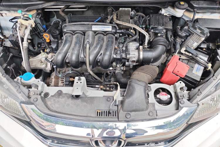 Used Honda Fit 2018 1.5L CVT Trendy Run+ Edition Engine Bay
