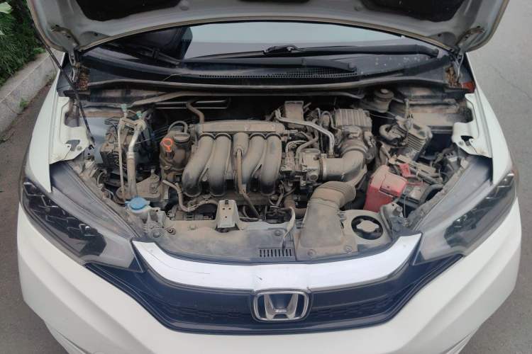 Used Honda Fit 2018 1.5L CVT Comfort Version Engine Bay