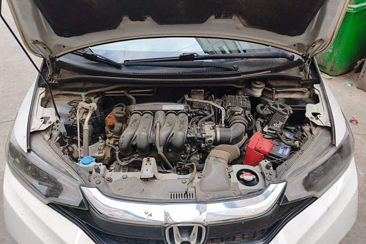 Used Honda Fit 2018 1.5L CVT Comfort Sunroof Version Engine Bay