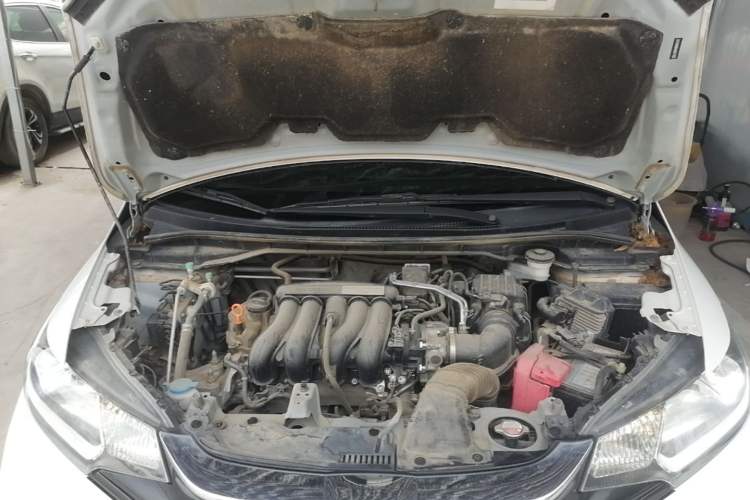 Used Honda Fit 2018 1.5L CVT Comfort Sunroof Version Engine Bay